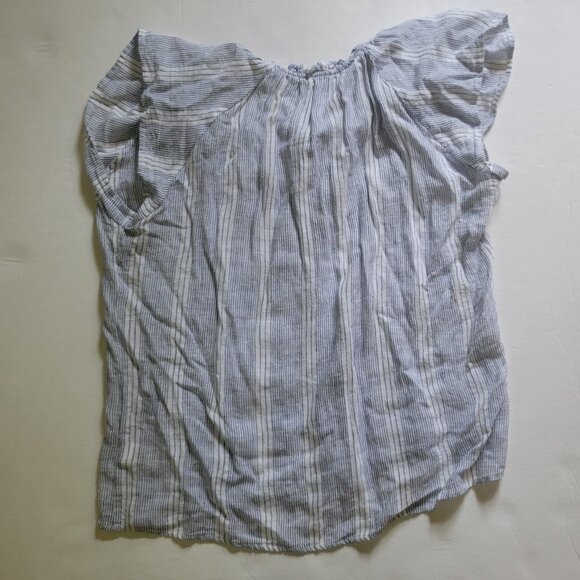 Lot Bundle of 3 Rails Items: Lara Floral Skirt, Beaux Striped Top, Raven Top - Picture 15 of 16